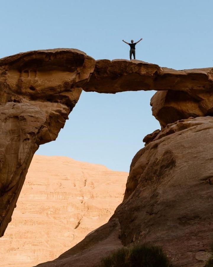 Wadi Rum Bubble Tent & Bedouin Style エクステリア 写真